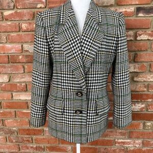 Le Suit Vintage Black and White Houndstooth Blazer